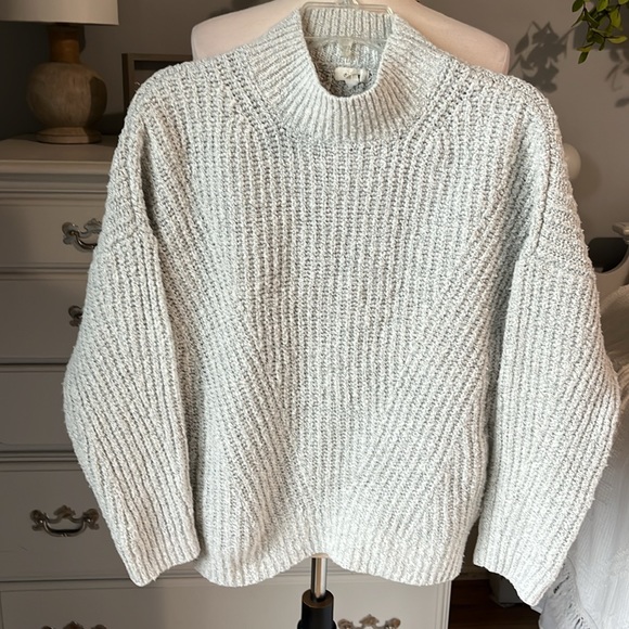 Debut Soft Gray Sweater Mock Neck Womens Small Drop Shoulder - Picture 15 of 15